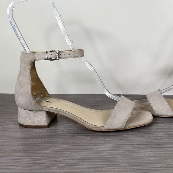 Vince Camuto Sasseta Sandal, Bone Suede, Womens Size 7.5 M / 37.5 - Picture 7 of 12